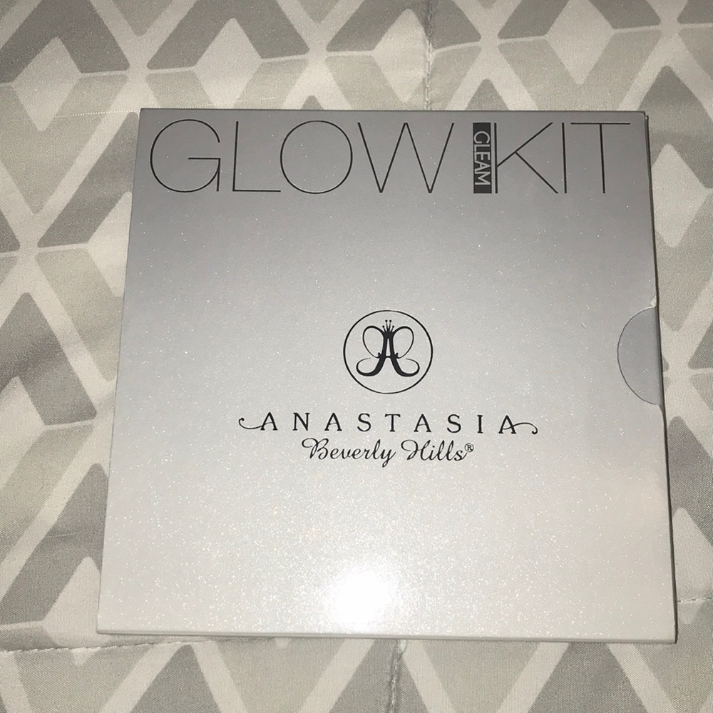 Anastasia Glow Kit Gleam
